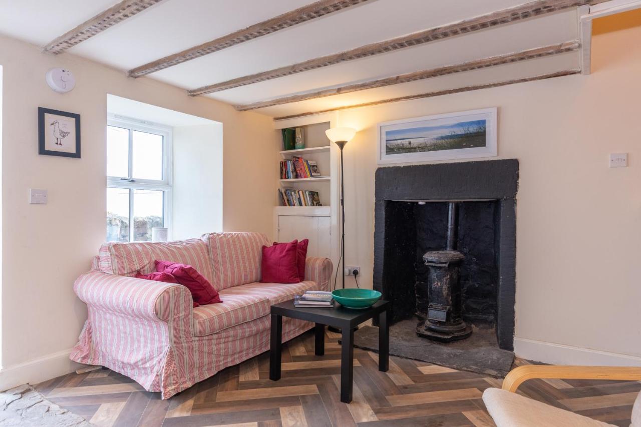 Cosy Cottage Next To The Shoreline In Cellardyke Анстрътър Екстериор снимка